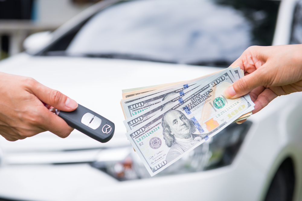 車を売却後にキャンセルした場合は違約金を払う必要はあるの?